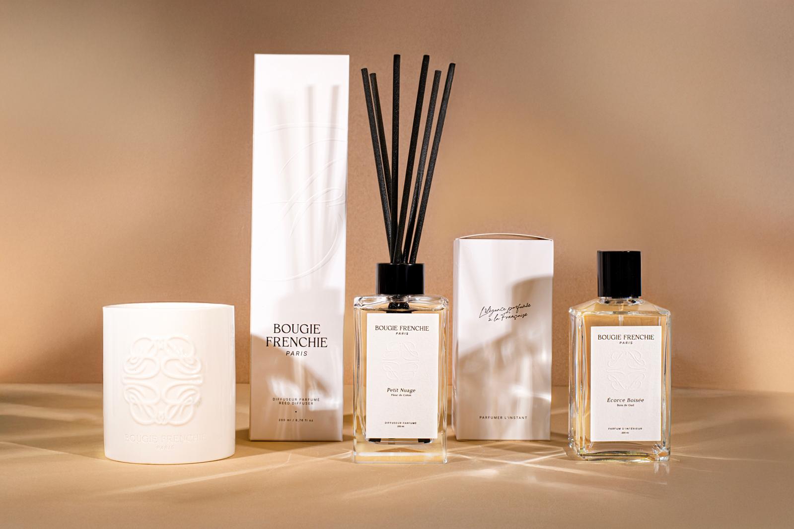 Pack signature: bougie parfumée, parfum d'intérieur et diffuseur
